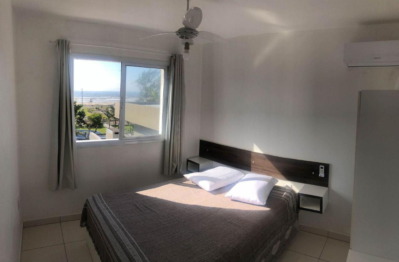 Residencial Costa Mare Apartment ตอร์เฮส ภายนอก รูปภาพ